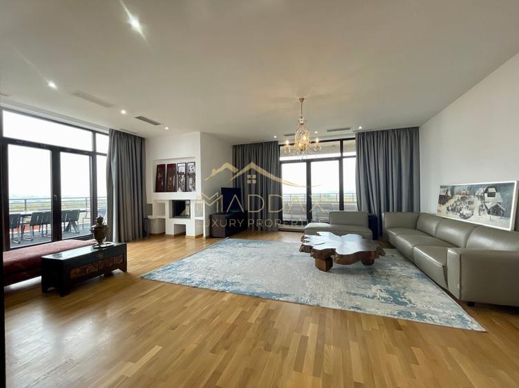 Apartament cu 4 camere, mobilat în Pipera