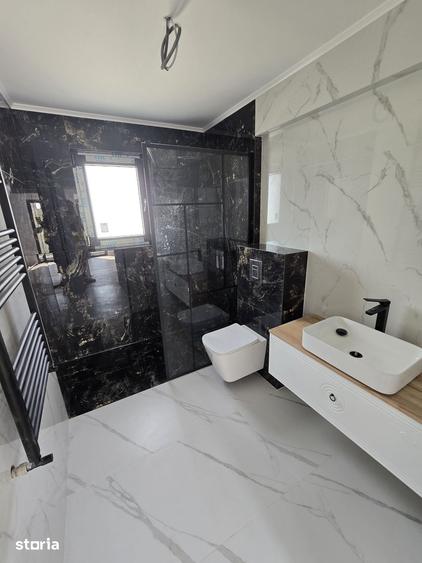 Casă cu 5 camere cu Teren 378 Mp în Corbeanca