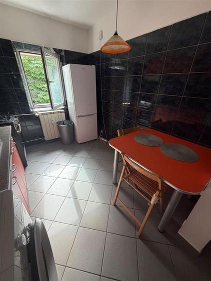 Apartament cu 2 camere decomandat, mobilat în Aviației