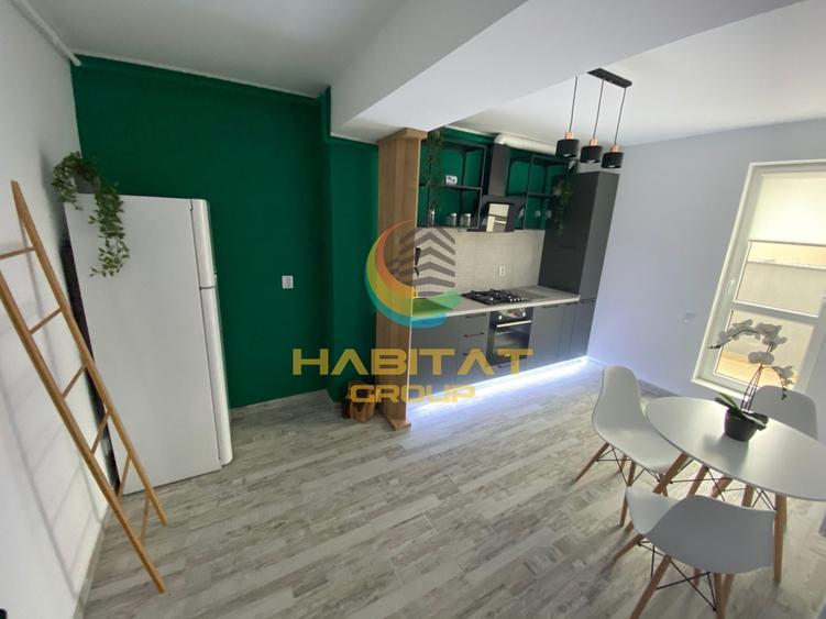 Garsonieră decomandată în Central