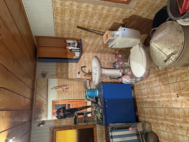 Casă cu 3 camere cu Teren 8300 Mp în Vlăsinești