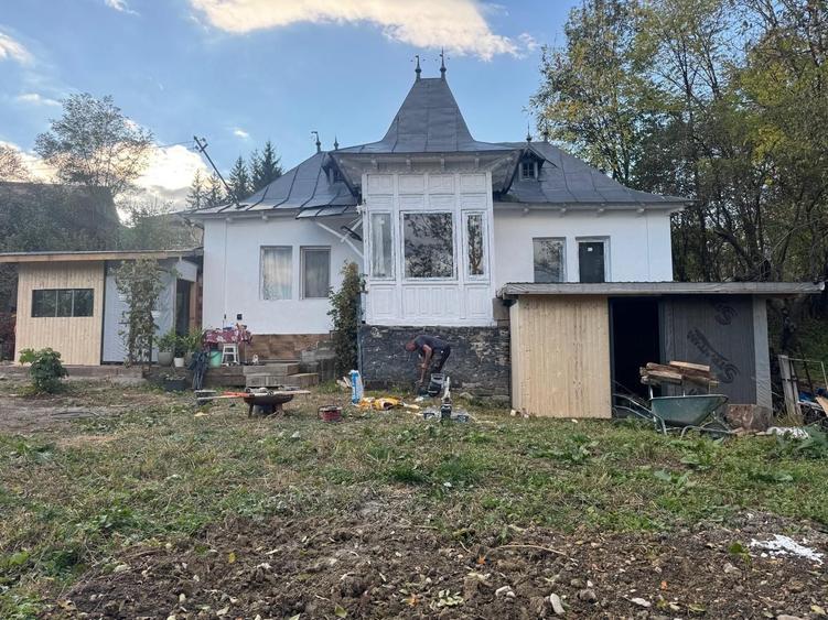 Casă cu 2 camere în Central