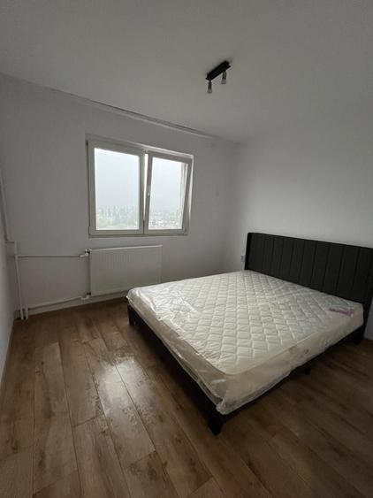 Apartament cu 2 camere semidecomandat în Giurgiului