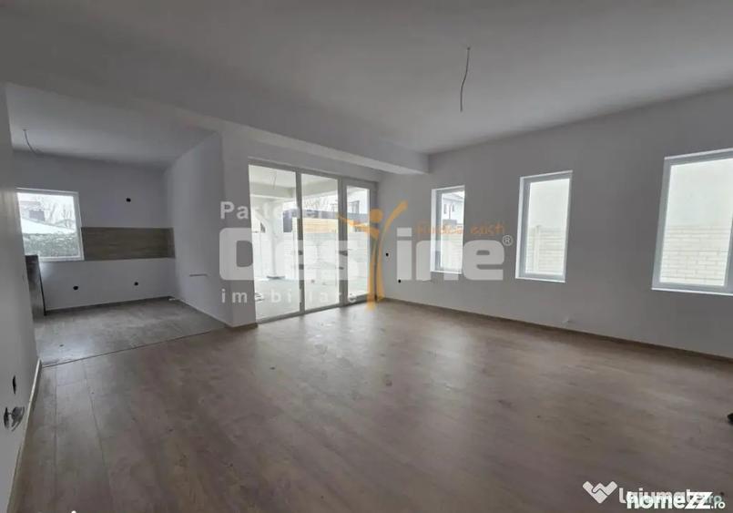 Casă cu 4 camere cu Teren 250 Mp în Central