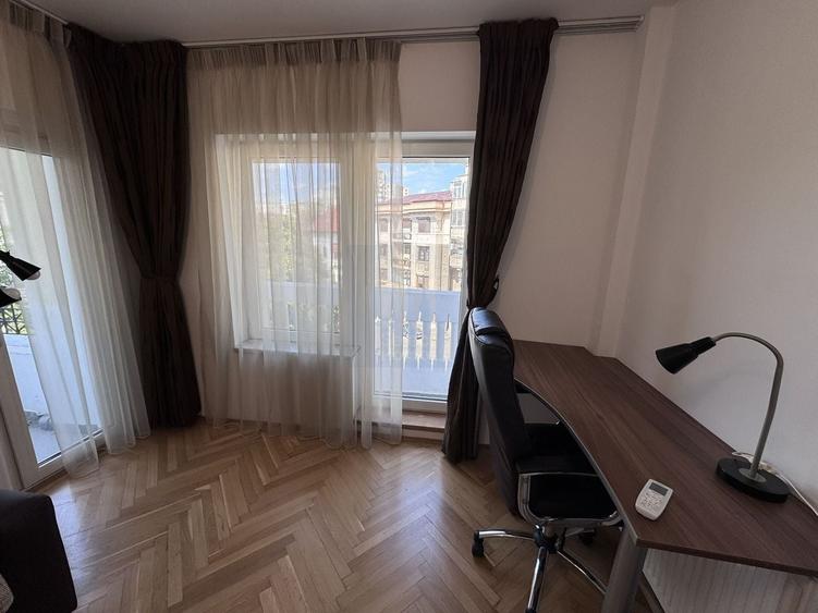 Apartament cu 2 camere decomandat, mobilat în Unirii