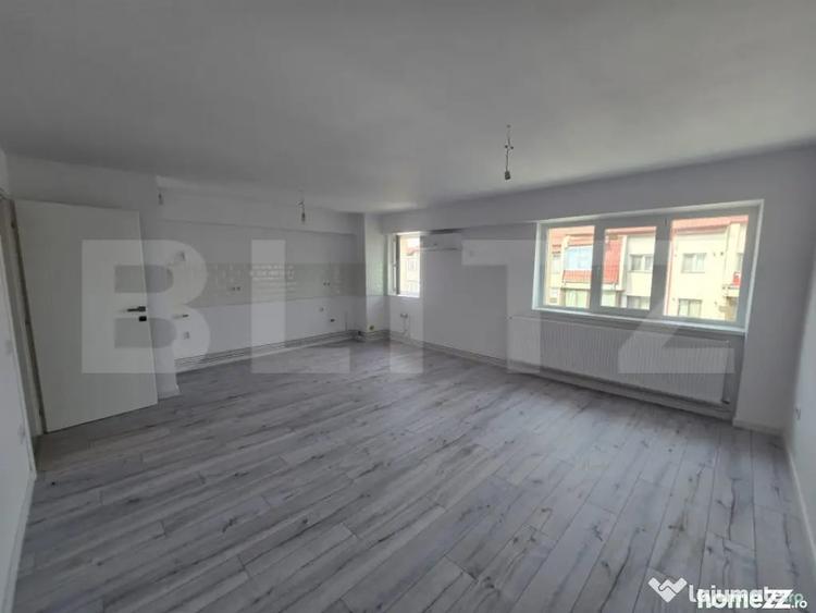 Apartament cu 2 camere decomandat în Ultracentral