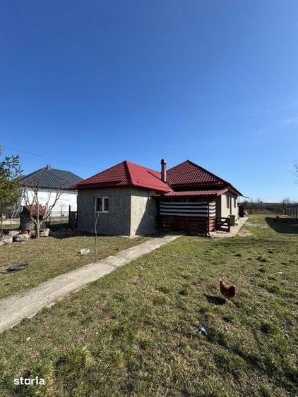 Casă cu 4 camere cu Teren 1400 Mp în Satulung