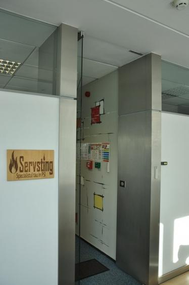 Birou, de 280 mp, în Văcăresti