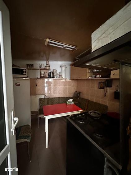 Casă cu 5 camere cu Teren 300 Mp în Ultracentral
