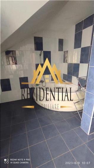 Casă individuală cu 4 camere cu Canalizare în Central