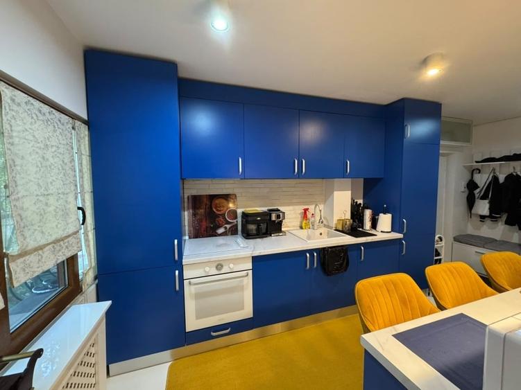 Apartament cu 4 camere semidecomandat, mobilat în Siderurgiștilor