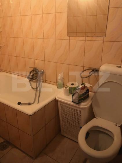 Apartament cu 2 camere semidecomandat, mobilat în Central
