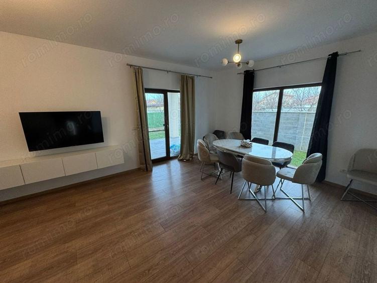Casă cu 5 camere cu Teren 350 Mp în Giroc