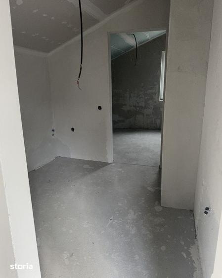 Casă cu 4 camere cu Teren 886 Mp în Sava