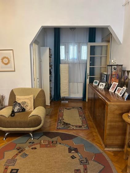 Casă cu 4 camere cu Teren 160 Mp în Armeneasca