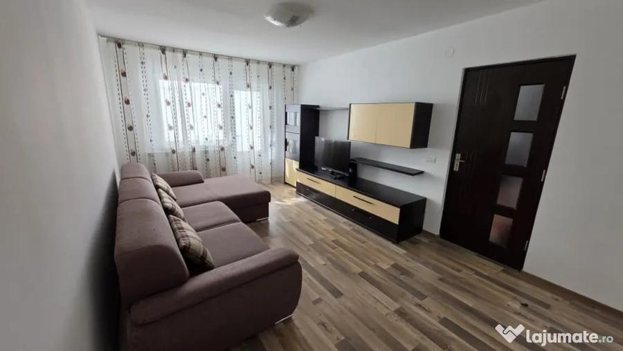 Apartament cu 2 camere decomandat în Ultracentral