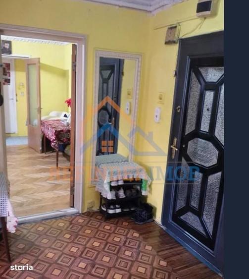 Apartament cu 2 camere semidecomandat în Mărgeanului