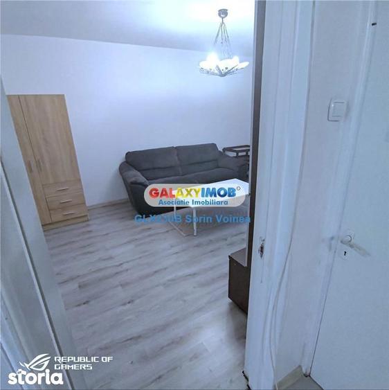 Apartament cu 3 camere decomandat, mobilat în Titan