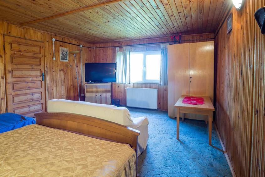 Casă individuală cu 5 camere cu Teren 850 Mp în Făgetu