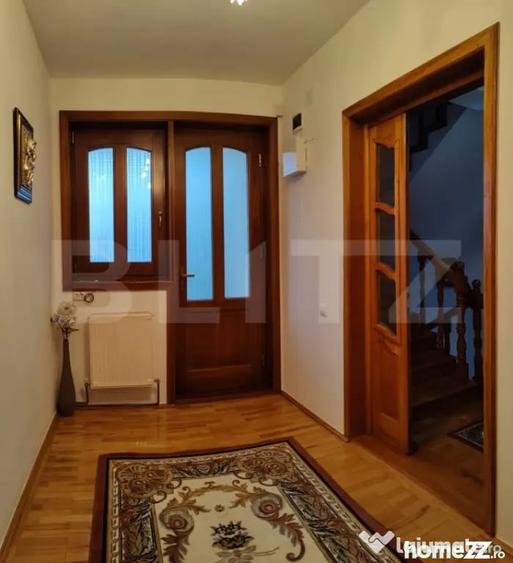 Casă cu 6 camere cu Teren 1178 Mp în Cetate