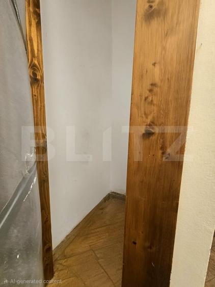 Apartament cu 4 camere semidecomandat în Traian