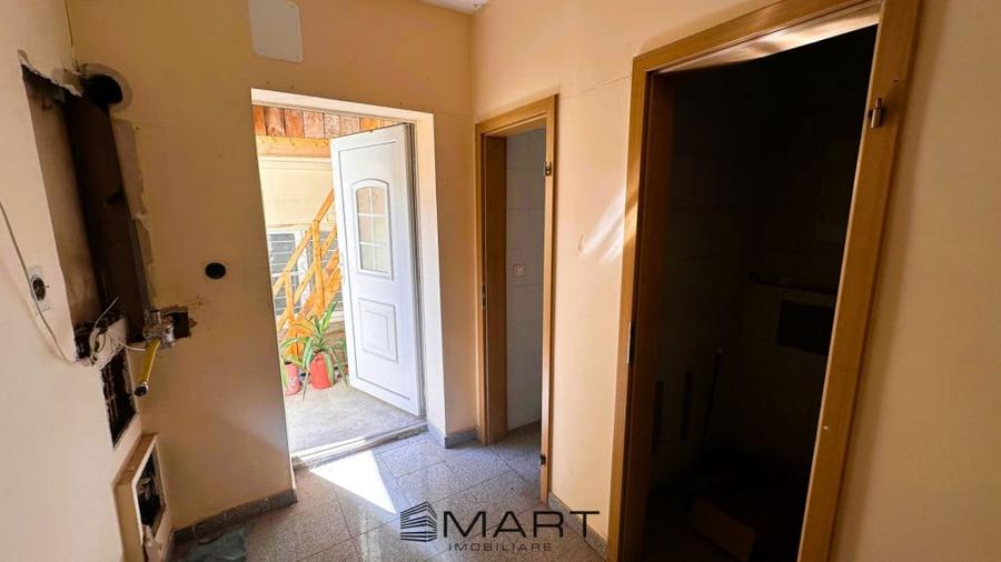 Apartament cu 3 camere decomandat în Central