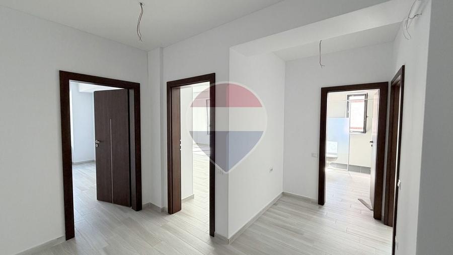 Apartament cu 3 camere decomandat în Țiglina 2