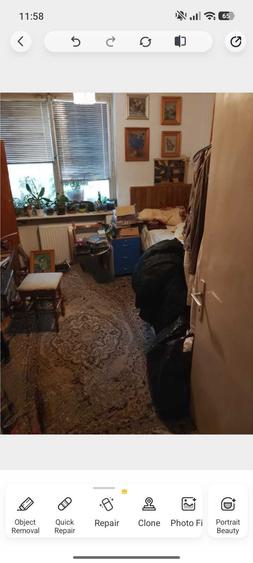 Apartament cu 3 camere semidecomandat în Policlinica