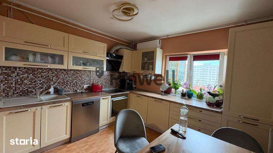 Apartament 4 camere| 2 locuri parcare| Calea Vitan - 11