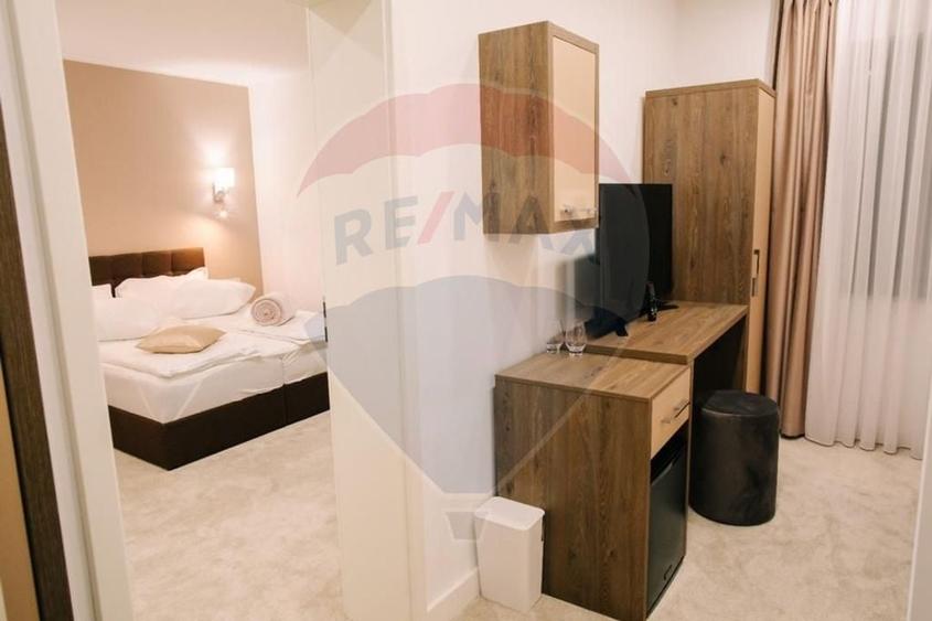 Hotel/Pensiune, de 325 mp, în Sângeorgiu de Mureș