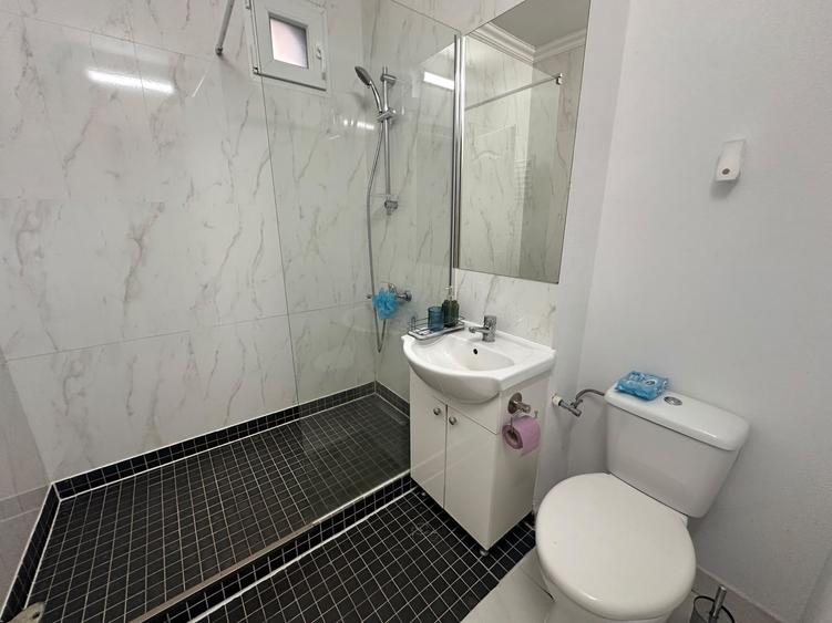 Garsonieră decomandată, mobilată în Cugir