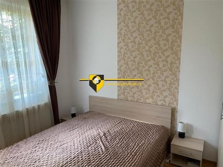 ap relativ nou cu 2 camere cedonia str goraslau et 1 - 3