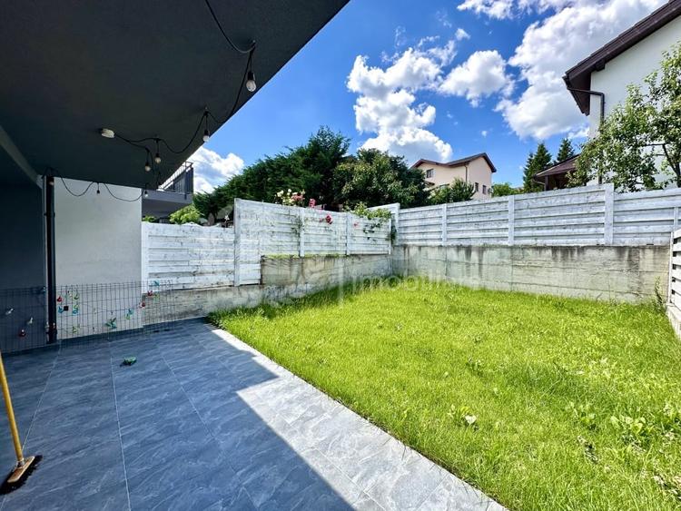 Casă cu 4 camere cu Canalizare în Borhanci