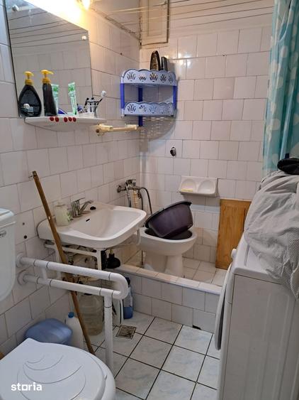 Apartament cu 2 camere semidecomandat în Decebal
