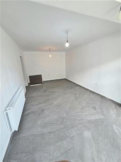 Spațiu comercial, de 63.680000305176 mp, în Casa de Cultură