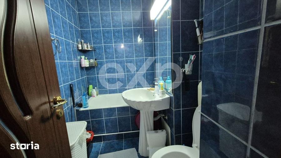 Apartament cu 3 camere decomandat în Găvana