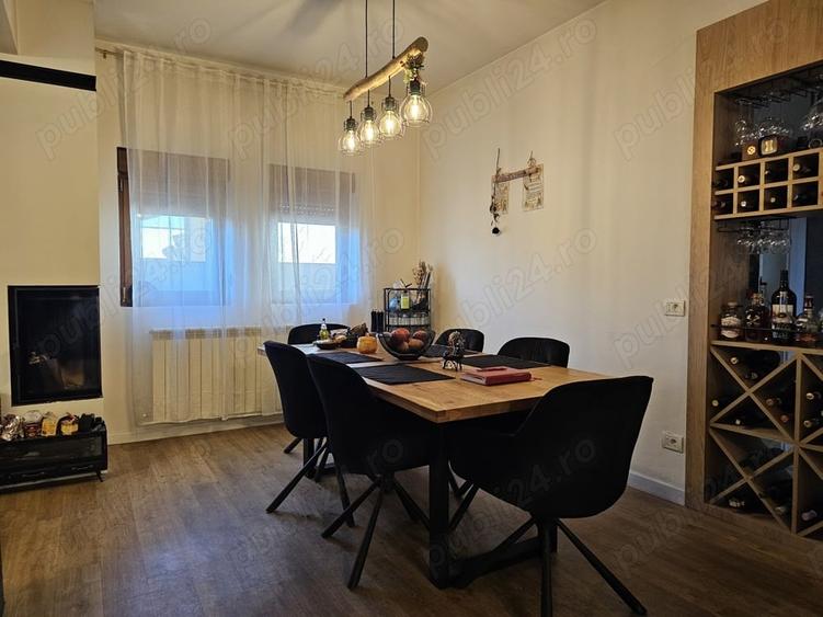 Casă cu 6 camere cu Teren 600 Mp în Moșnița Nouă