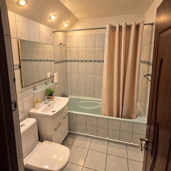 Apartament cu 2 camere, mobilat în City Park Mall