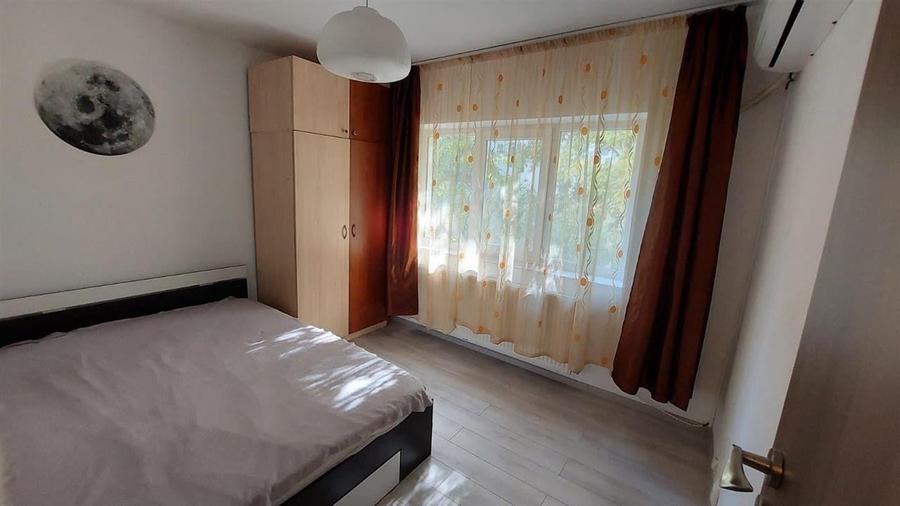 Apartament cu 4 camere decomandat, mobilat în Aviației