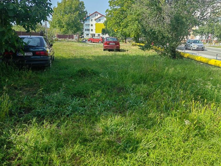 Teren de 125 mp, în Exterior Vest