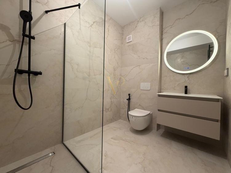 Apartament cu 3 camere decomandat în Pipera