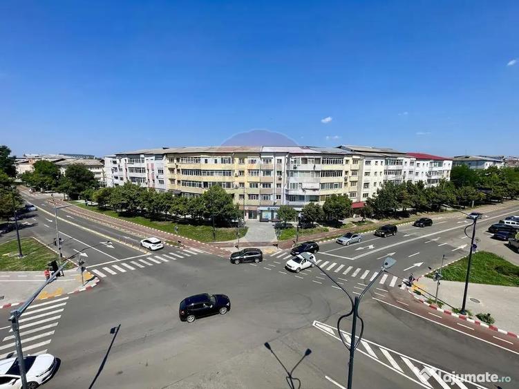 Apartament cu 3 camere de vanzare in zona Brailei - 12