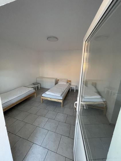 Casă cu 2 camere cu Teren 500 Mp în Central