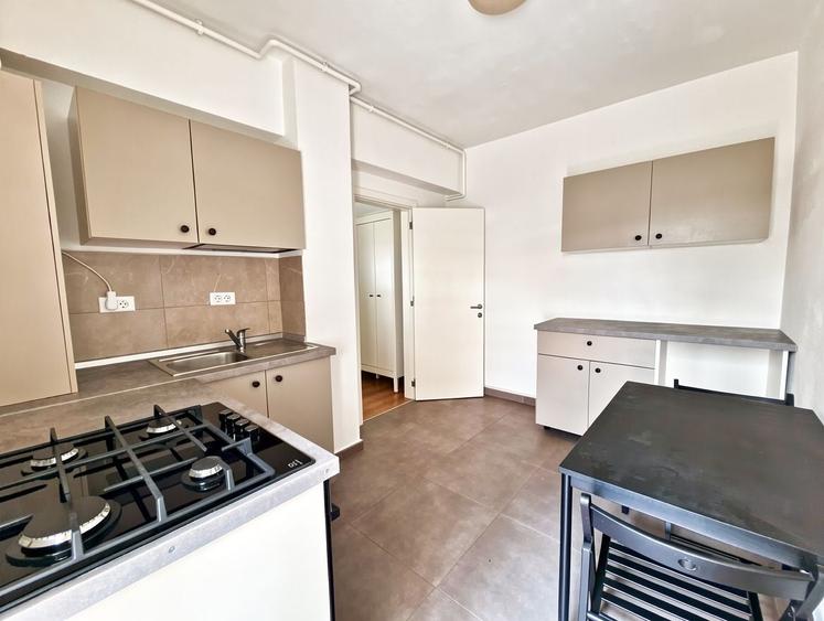 Apartament cu 2 camere decomandat, mobilat în Militari