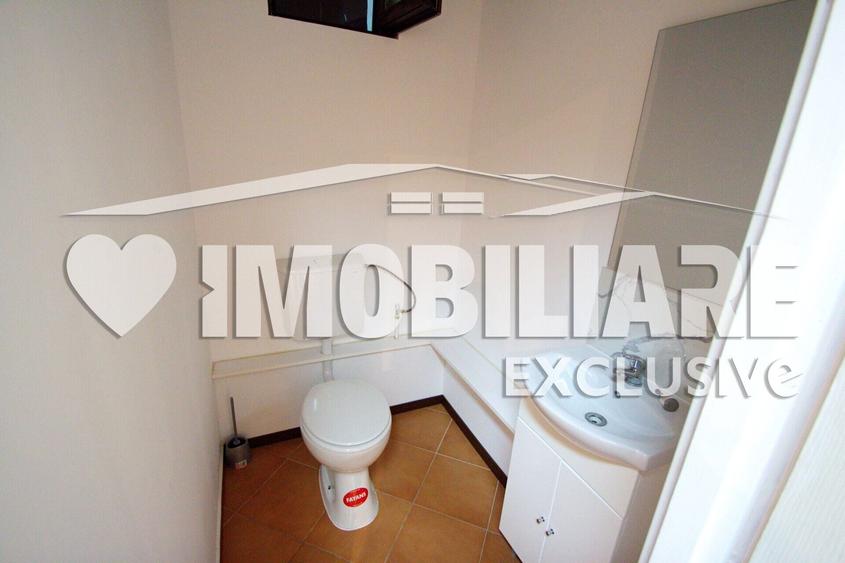 Spațiu comercial, de 55 mp, în Complex Studențesc