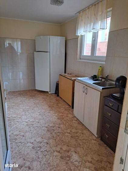 Casă cu 3 camere cu Teren 1306 Mp în Oncea
