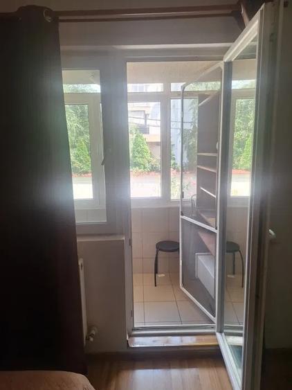 Apartament cu 2 camere semidecomandat, mobilat în 1 Decembrie 1918