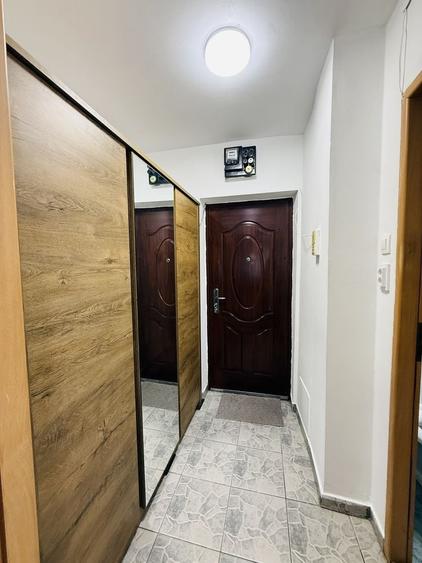 Proprietar | Inchiriez garsoniera renovata | 5 min Metrou Piata Iancului | Prima inchiriere | 450 /luna - 4