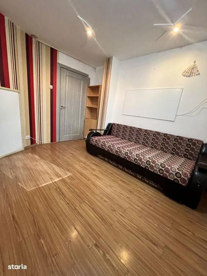 Apartament cu 3 camere decomandat în Banat