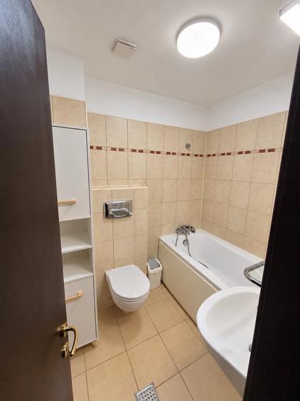 Apartament cu 2 camere decomandat în 13 Septembrie